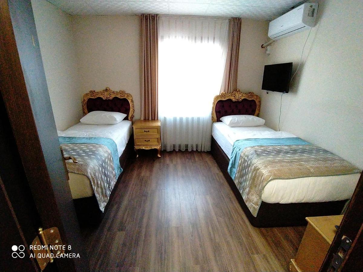 Otel Camellia *