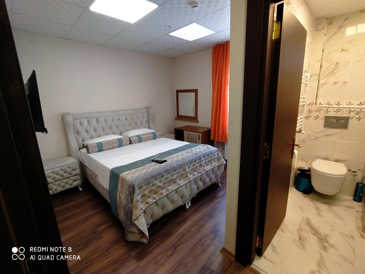Otel Camellia *